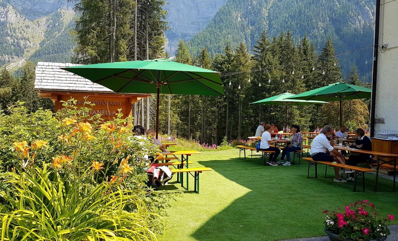 Hotel Ristorante Genzianella Madonna Zewnętrze zdjęcie